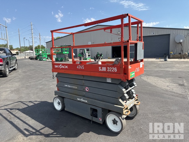 ELEVADOR TIJERA 2014 SKYJACK SJ3226
