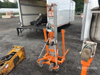 Lift Smart MLI-15 Material Hoist