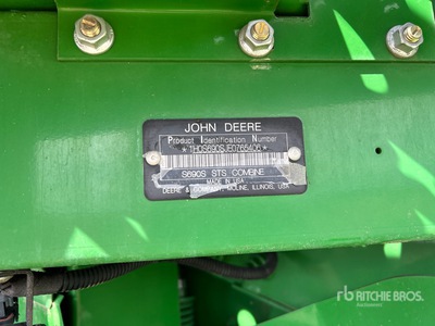 2014 John Deere S690 Cosechadora