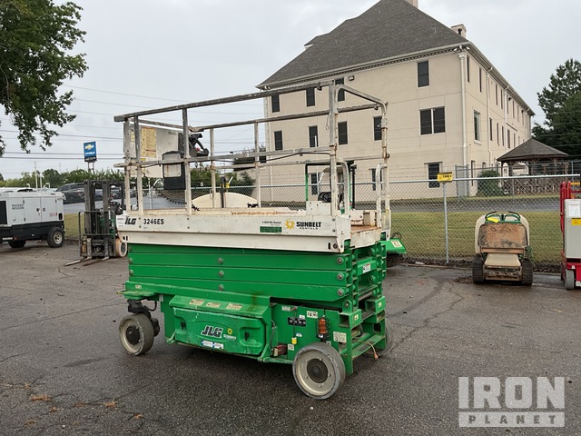 ELEVADOR TIJERA 2017 JLG 3246ES
