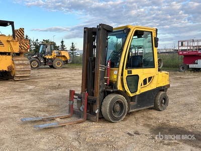 2014 Hyster H70FT 6550 lb Pneumatic Tire رافعة شوكية