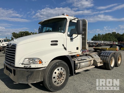 2007 Mack CXN613 6x4 T/A Day Cab Truck Tractor