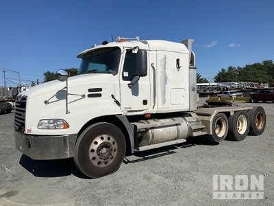 2006 Mack CXN613 8x4 Tri/A Sleeper Truck Tractor