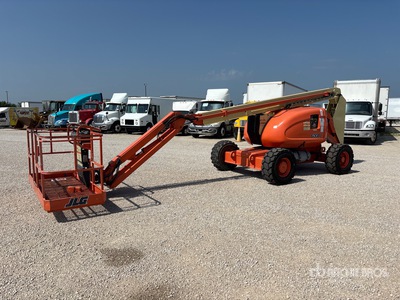 1997 JLG 600AJ 2WD Dual Fuel Plataforma Elevadora Articulada