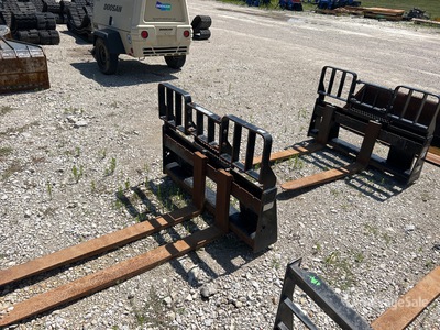 Quantity of (2)  Cat  Skid Steer Fork Carriages