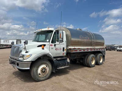 2007 International 7500 SBA 6x4 Camión-cisterna