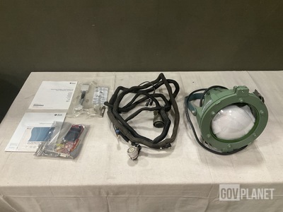 (1) Extension Light, (1) Cable Assembly, (1) Card Assembly & Assorted Items