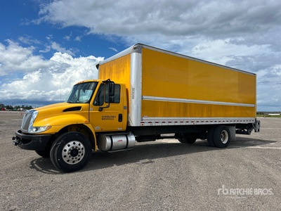 2017 International 4300 4x2 Van Truck
