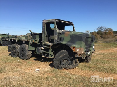Oshkosh AMK23 MTVR 7 Ton 6x6 Cargo Truck