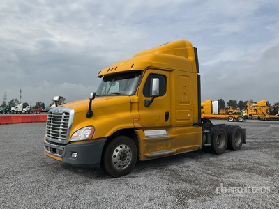 2016 Freightliner Cascadia 125 6x4 Tractocamion con Dormitorio / T/A Sleeper Truck Tractor