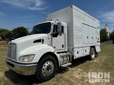 2013 Kenworth T370 4x2 Lube Truck