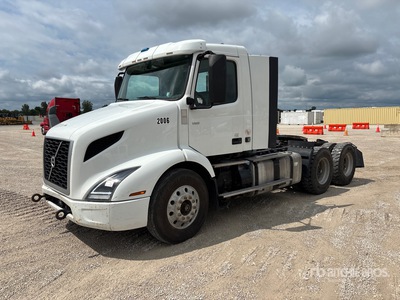 2020 Volvo VNR 6x4 3-Achs Sattelzugmaschine