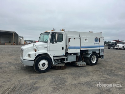 2000 Freightliner FL70 Sweeper Truck