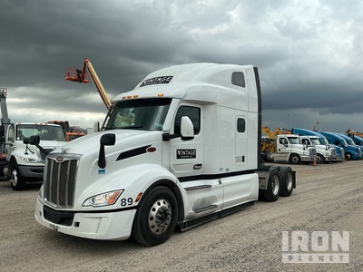 2023 Peterbilt 579 6x4 3- Achs Sattelzugmaschine mit Schlafkabine
