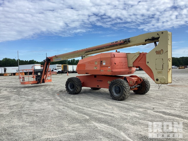 ELEVADOR TELESCóPICO 2010 JLG 4WD 800AJ