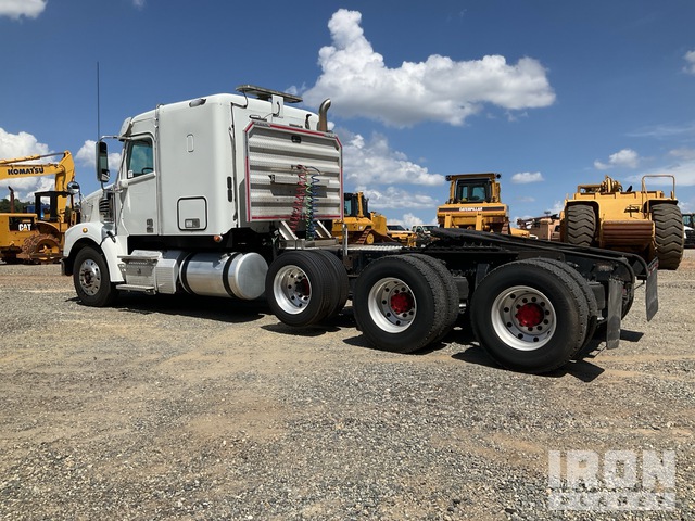 CAMIóN CAMAROTE 2016 FREIGHTLINER