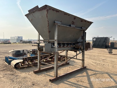 13 in x 10 ft Aggregate Feeder