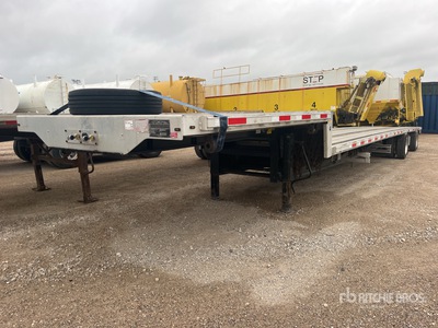 2019 Transcraft 53 ft T/A Step Deck Trailer