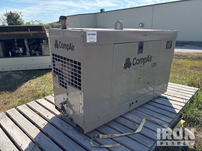 2002 CompAir 2A219-178 175 cfm Skid-Mounted Luftkompressor