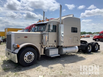 2006 Peterbilt 379 6x4 T/A Sleeper Truck Tractor (Inoperable)