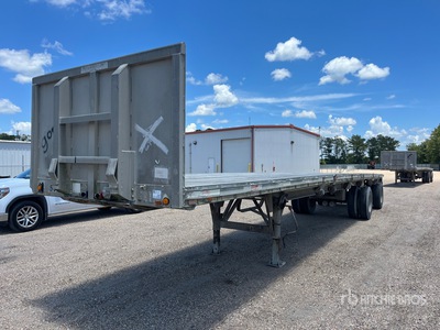 1983 Ravens 54241 42 ft T/A Spread Axle Utility Vehicle