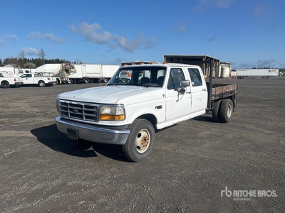 1995 Ford F-350 4x2 Crew Cab Flatbed Truck