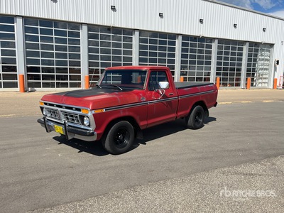 1977 Ford F-150 Custom 4x2 Ute