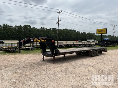 Big Tex 22GN-25BK+5MR 30 ft T/A Gooseneck Equipment Trailer