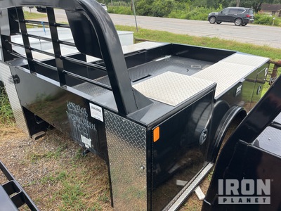 CM TM-03946034SDDLX Utility Truck Bed Varios, piezas para camion (Unused)
