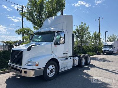 2017 Volvo VNM 6x4 Day Cab Prime Mover (Inoperable)
