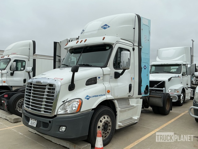 CAMIóN 2016 FREIGHTLINER