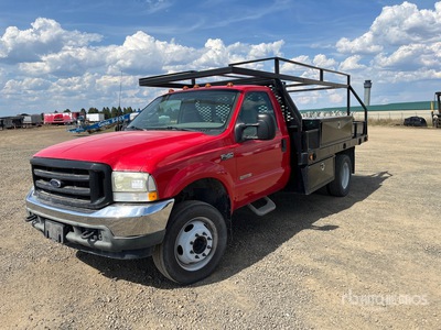 2003 Ford F-450 XL 4x2 شاحنة مسطحة