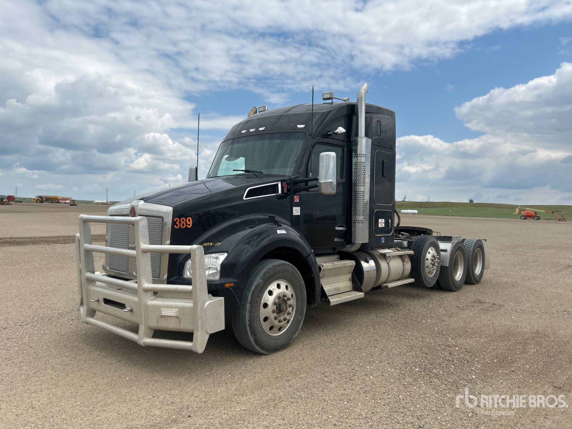 2023 Kenworth T880 4-Achs Sattelzugmaschine mit Schlafkabine