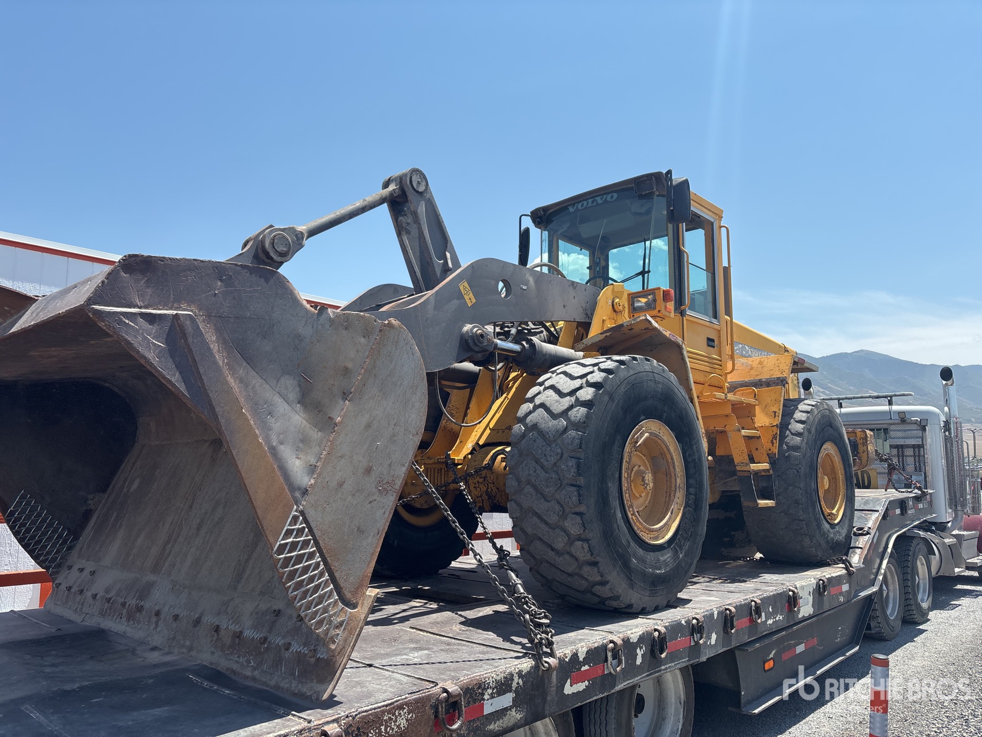 1999 Volvo L120 Wheel Loader