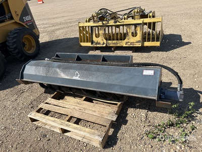 Wolverine 72 in Skid Steer Rotoculteur