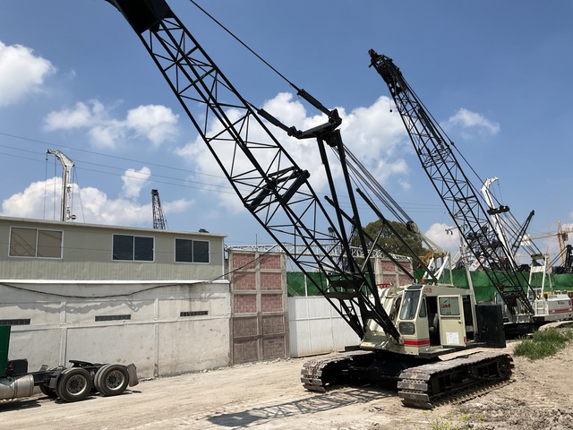 1975 FMC LS118 60 ton Lattice-Boom Crawler Crane