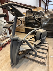 Precor USA EFX546 Elliptical