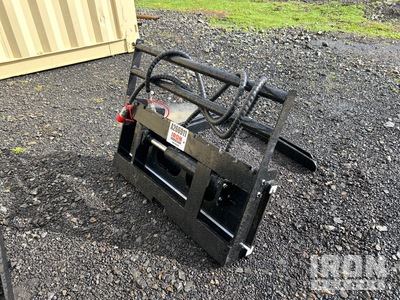 2025 GIYI GY-CYHC 760 mm Mini Skid Steer Forks (Unused)