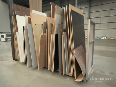 Upright Storage Rack Divers