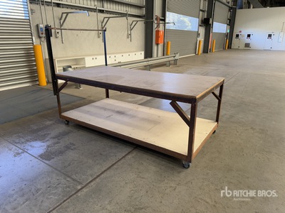 Mobile Trolley Table Divers