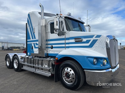 2013 Kenworth T409 6x4 Ciągnik siodłowy T/A z kabiną sypialną