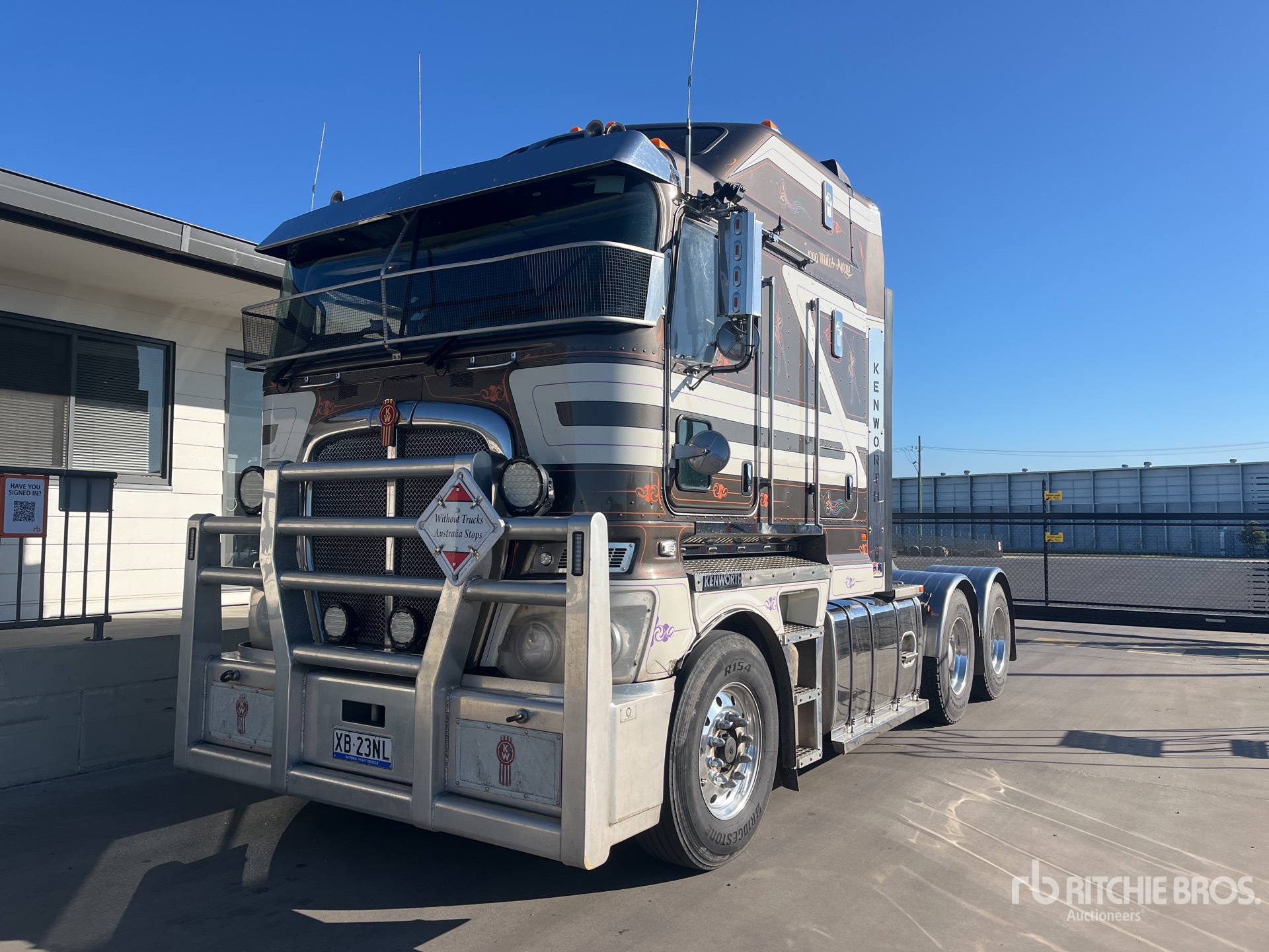 2021 Kenworth K200 Big Cab Aerodyne 6x4 T/A Sleeper Truck Tractor