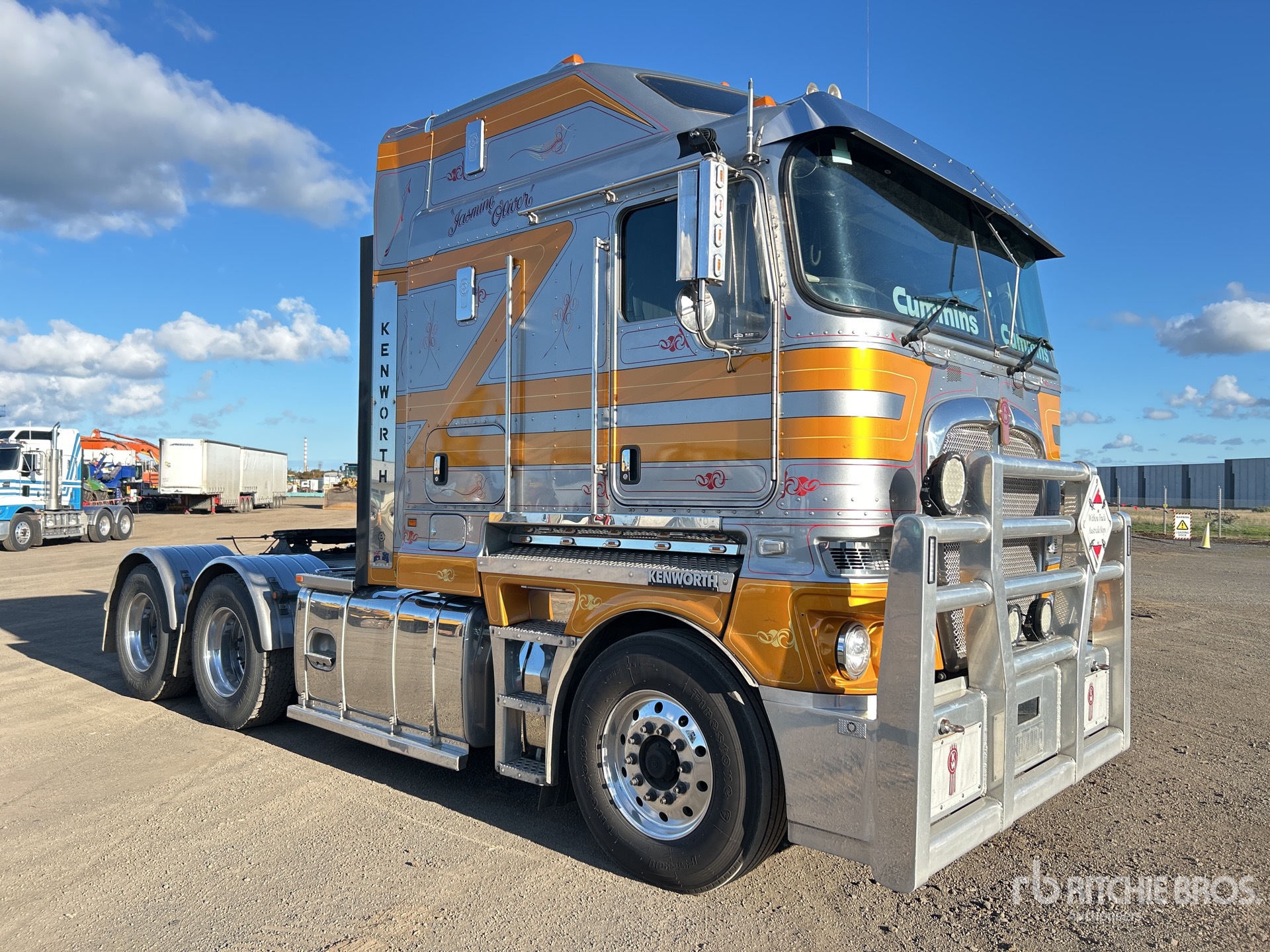 2021 Kenworth K200 Big Cab Aerodyne 6x4 T/A Sleeper Truck Tractor