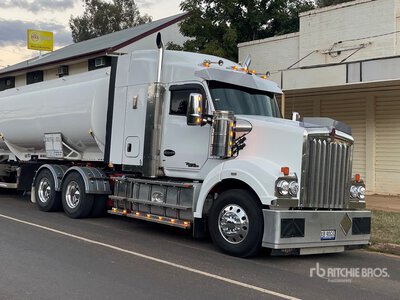 2018 Kenworth T610SAR 6x4 Cabeza Tractora Cabina Dormitorio