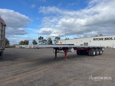 2012 MaxiTrans Tri/A Flatbed Trailer