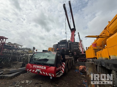 2013 Liebherr LTM1750-9.1 750 t 9 4m luffing head connector. All Terrain Crane