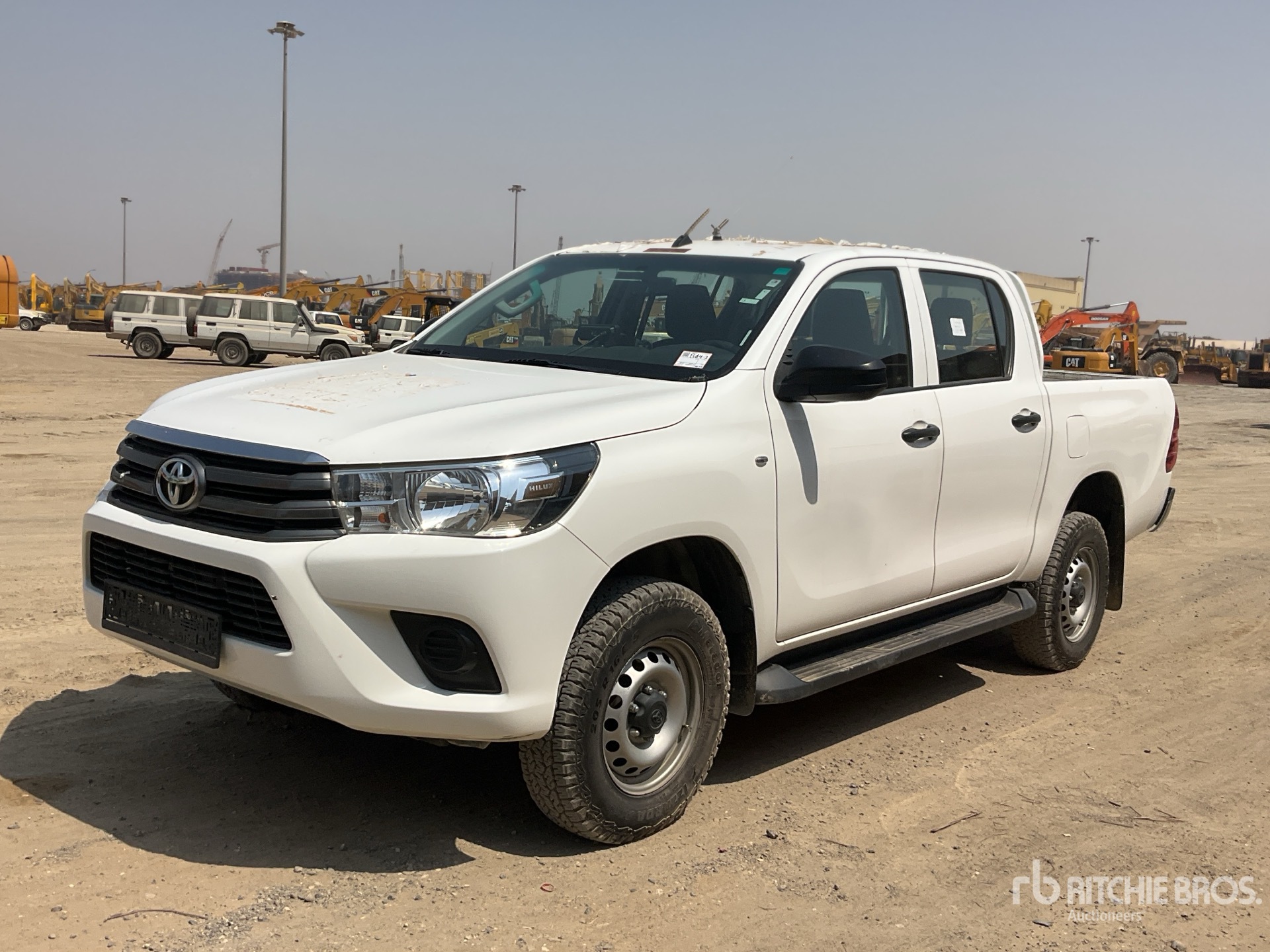 2018 Toyota Hilux 4x4 Crew Cab Pickup