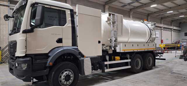 2025 Efemmak 15.750 L on 2023 MAN TGS33.400 Jetter 6x4 Combi Sewer Cleaner Truck (Unused)