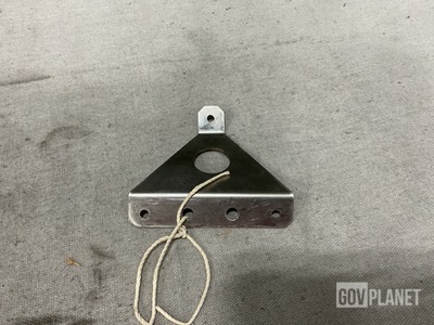 (5) 366A08-0540-32 Support Clamps