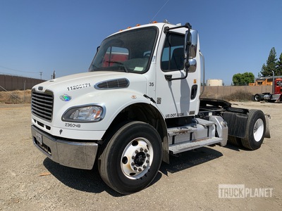 2012 Freightliner M2 4x2 S/A Day Cab Truck Tractor